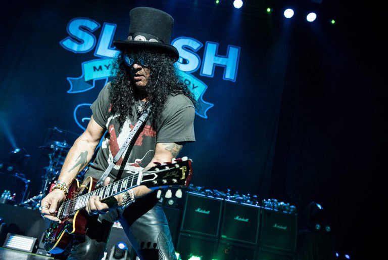 Slash Is Impressed by The New Gibson