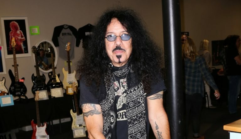 Frankie Banali Diagnosed with Cancer