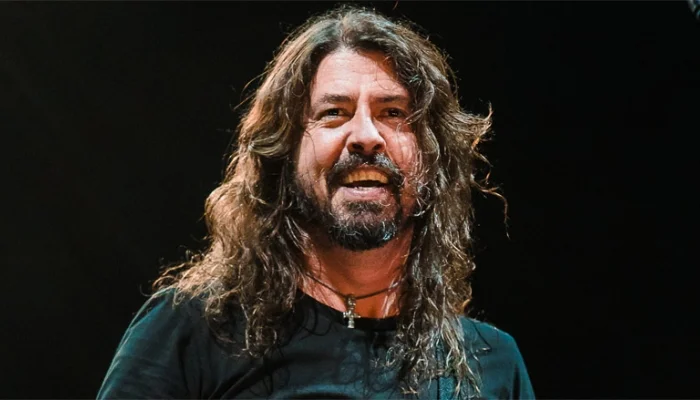 Dave Grohl Recalls How He Learned Dio Was His Neighbor