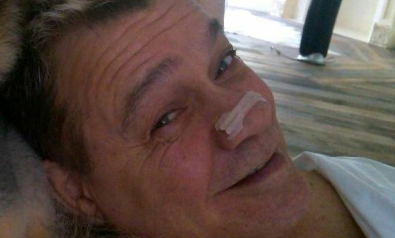 Eddie Van Halen Photographed with a Surprising Doctor