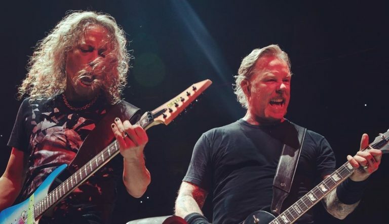 Kirk Hammett Shares a Photo with James Hetfield