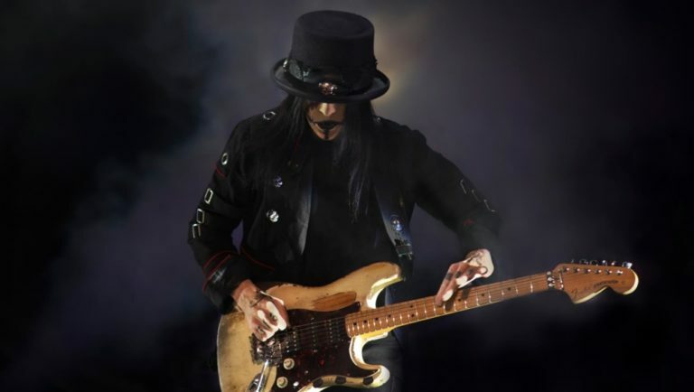 Motley Crue Guitarist Mick Mars Shares a Statement About Free Tickets