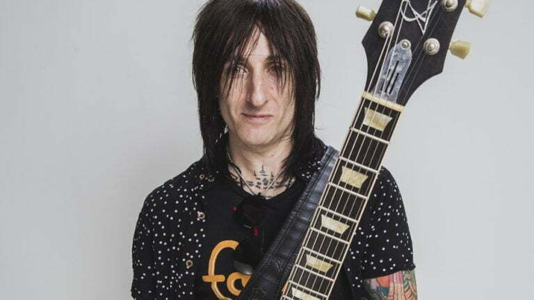 Richard Fortus Announces Second Guitar Collaboration