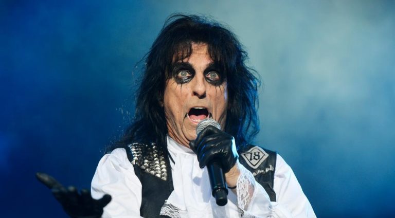 Alice Cooper Reveals One Of The Nicest Ladies He’d Ever Met