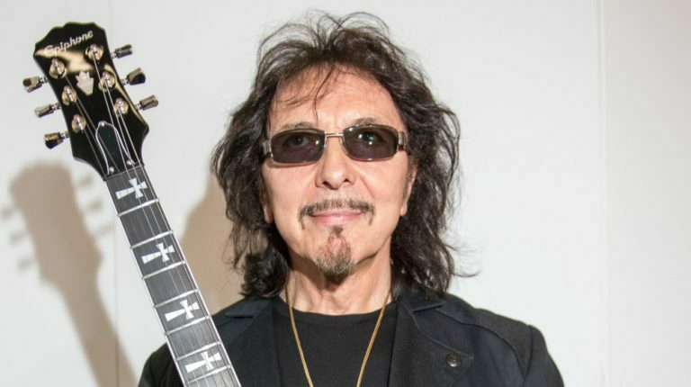 Black Sabbath’s Tony Iommi Likes Lazy Christmases