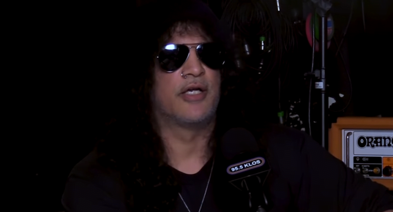 Slash Talks About New Guns N’ Roses Music: “Stuff Is Happening”