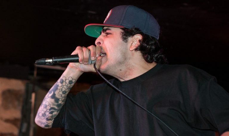 Founding Vocalist Gus Farias Has Removed from ‘Volumes’
