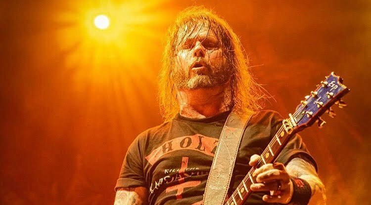 Exodus Legend Gary Holt: “Kick Cancer’s Ass”