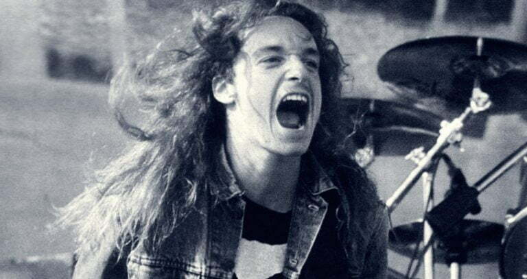 Metallica Remembers Cliff Burton With Rare-Known Photo