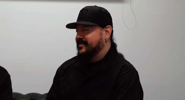 Mick Thomson Reveals Slipknot’s Invisible Face
