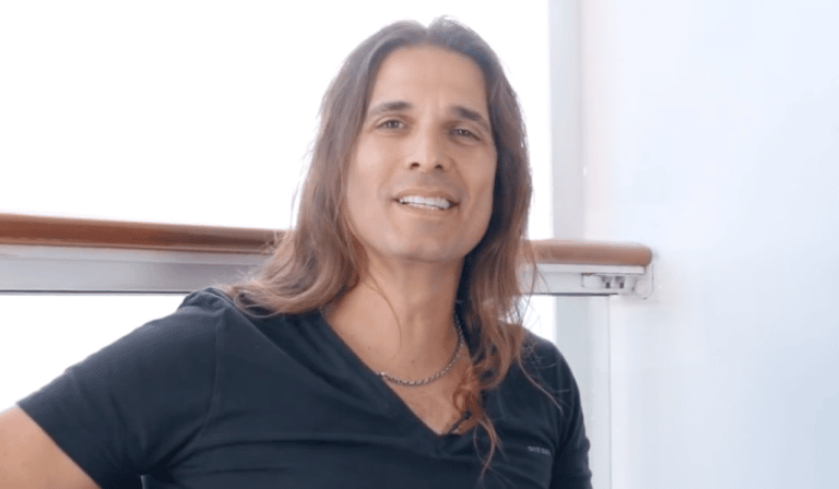 Megadeth’s Kiko Loureiro Recalls How He Joined Megadeth