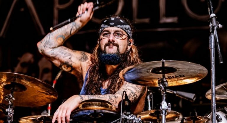 Ex-Dream Theater Legend Mike Portnoy Having Fun With Coronavirus