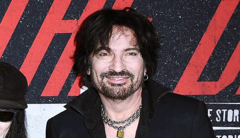 Motley Crue’s Tommy Lee’s Bizarre Measure For Coronavirus Revealed