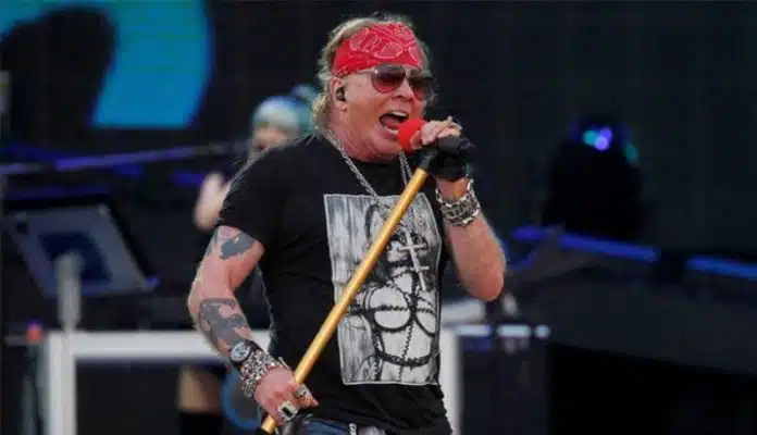 Guns N' Roses Legend Axl Rose's Rare Stage Photo Revealed