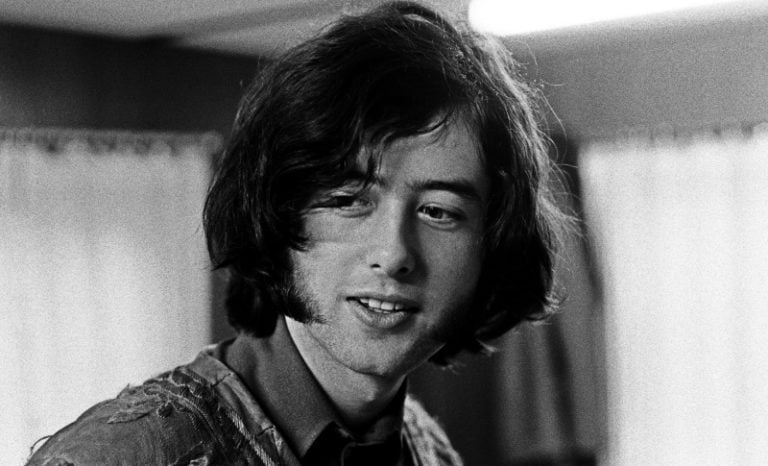 Led Zeppelin’s Jimmy Page Recalls The Last Moment He Lived With The Yardbirds