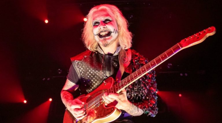 Rob Zombie’s John 5 Posts His New Live Performance In A Weird Way