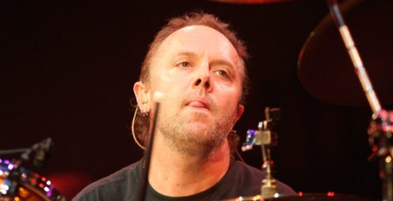 Metallica’s Lars Ulrich Communicates With Fans In An Unforgettable Way