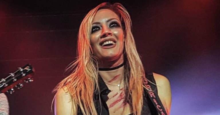 Alice Cooper’s Nita Strauss’s Huge Announcement Excited The Fans