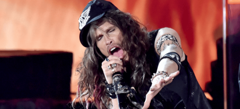 Aerosmith’s Steven Tyler Stays Safe In A Weird Way, You Should See This