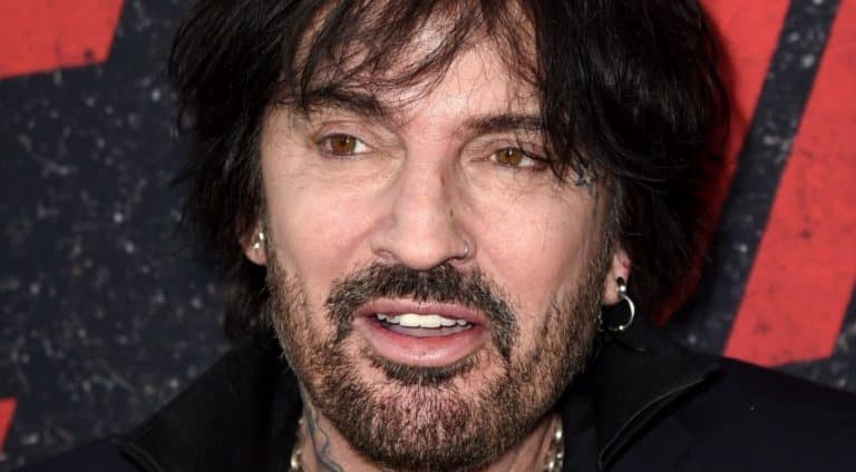 Motley Crue’s Tommy Lee Mentions The Important Sides Of Coronavirus