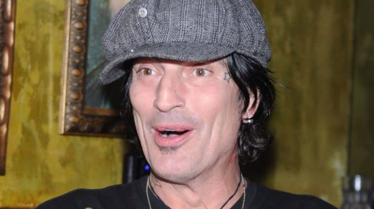Motley Crue’s Tommy Lee Says He Gonna Dip His Naked Self Into Chocolate