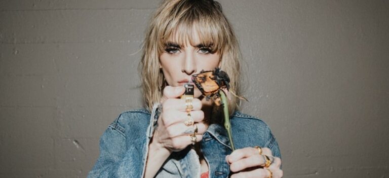 Juliet Simms Makes Flash Comments: “If That Makes Me A B*tch, Then I’m A B*tch”