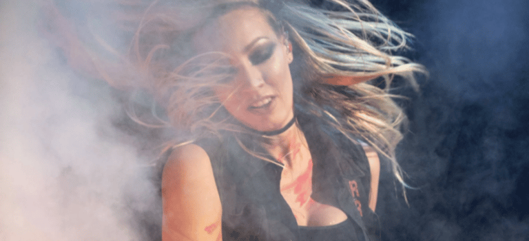 Alice Cooper’s Nita Strauss Shows Her Frustration About The Cancelled Shows