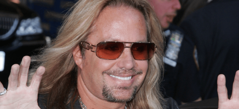 Motley Crue’s Vince Neil Shows His Recent Body Condition