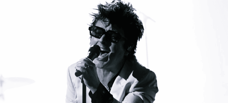 Green Day’s Billie Joe Armstrong Confirms The Tragic Passing Of The Legendary Musician