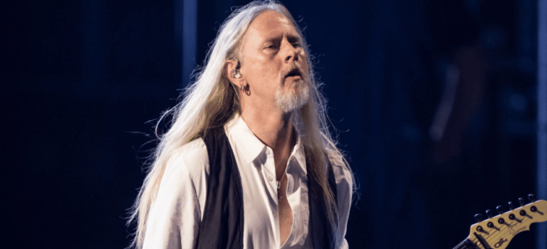 Jerry Cantrell Remembers How He Wrote Alice in Chains Classic Rooster At Chris Cornell’s Place