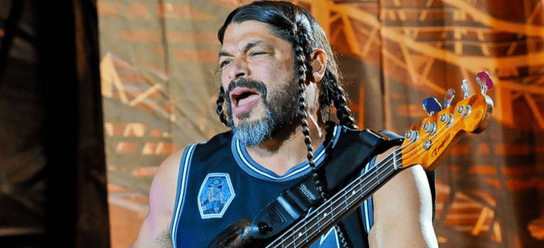 Robert Trujillo Makes His First No Mosh-Pits Show With Metallica, Says It Was Surreal