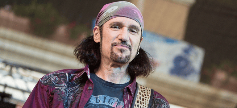 Former KISS Guitarist Bruce Kulick Touches The Tragic Sides Of Coronavirus