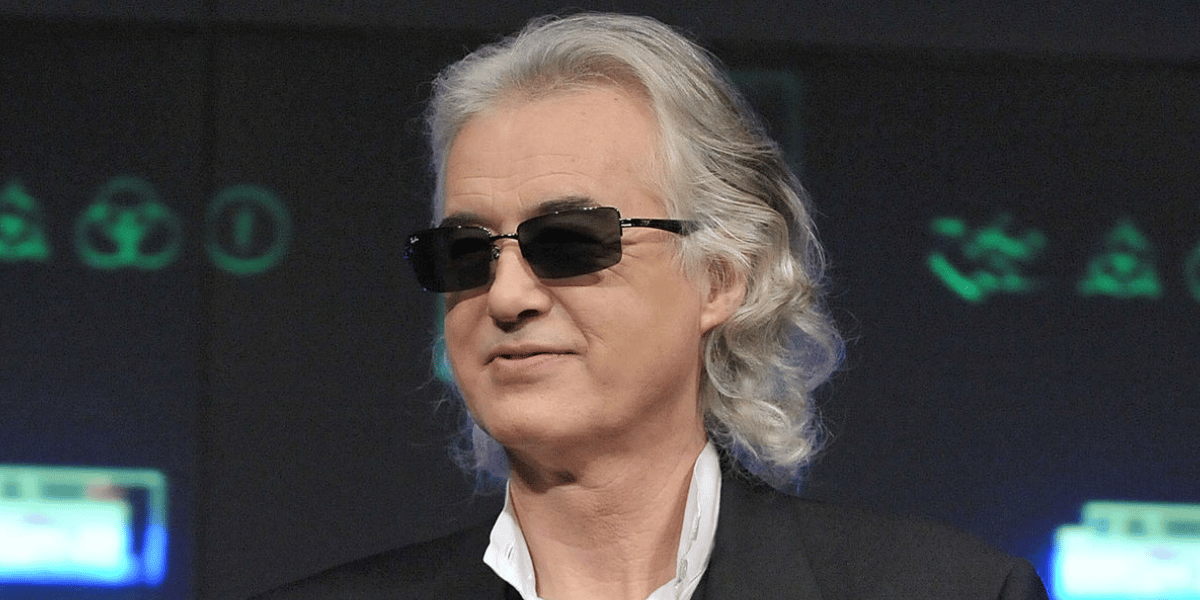 Led Zeppelin S Jimmy Page Recalls The First Date Of His First Solo Tour