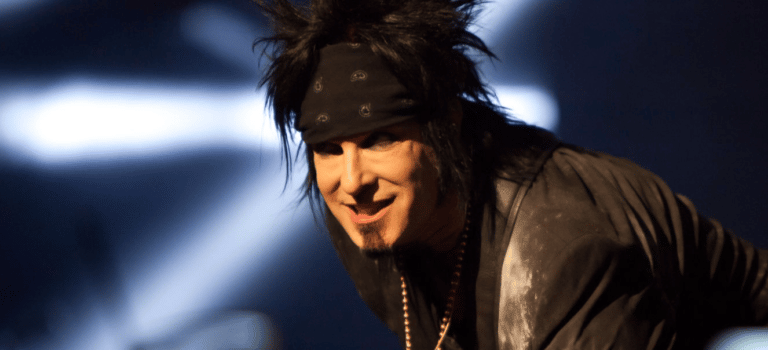 Motley Crue’s Nikki Sixx’s Rare-Known Appearance Revealed, He Looks Weird In High Heels Boots