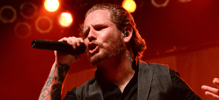 Slipknot’s Corey Taylor Blasts Irresponsible People Who Refuse To Wear Masks