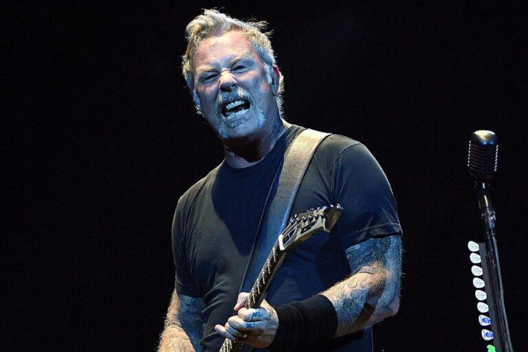 Metallica’s James Hetfield Discusses How Coronavirus Affects His Performance