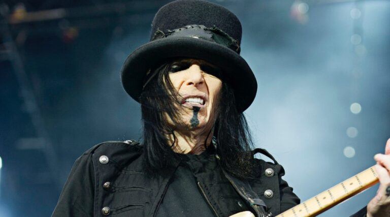 Motley Crue’s Mick Mars Posts An Emotional Letter – Is He Taking A Hiatus?