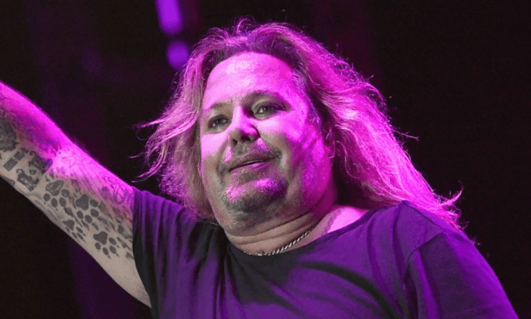 See How Motley Crue’s Vince Neil Changed After Hard Workout Days