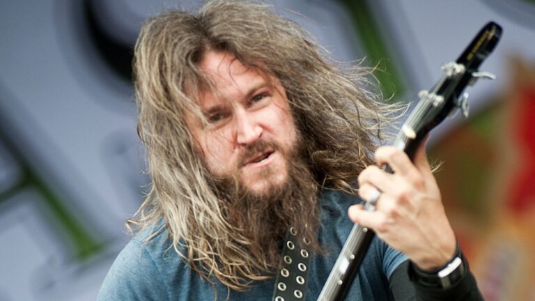 MASTODON’s TROY SANDERS discusses how CORONAVIRUS inspired him