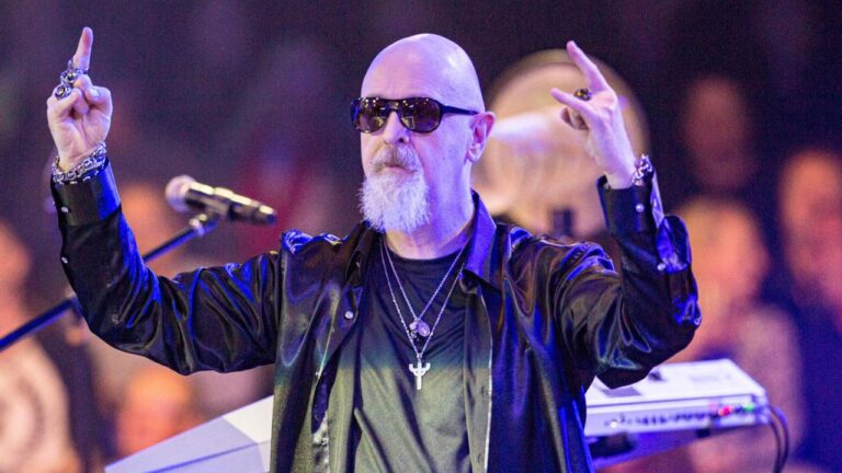 JUDAS PRIEST’s ROB HALFORD Behaves Unexpectedly To Haters