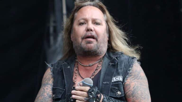 Motley Crue’s Vince Neil’s Last-Ever Pose Revealed By Girlfriend After Long Workout Days