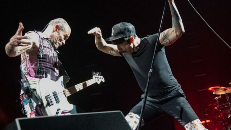 Red Hot Chili Peppers Sells Publishing Rights For $140 Million