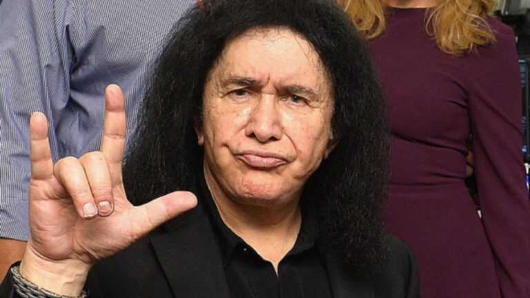 Gene Simmons On People Who Hated KISS For Going Disco: “Idiot, It Was A Home Run”