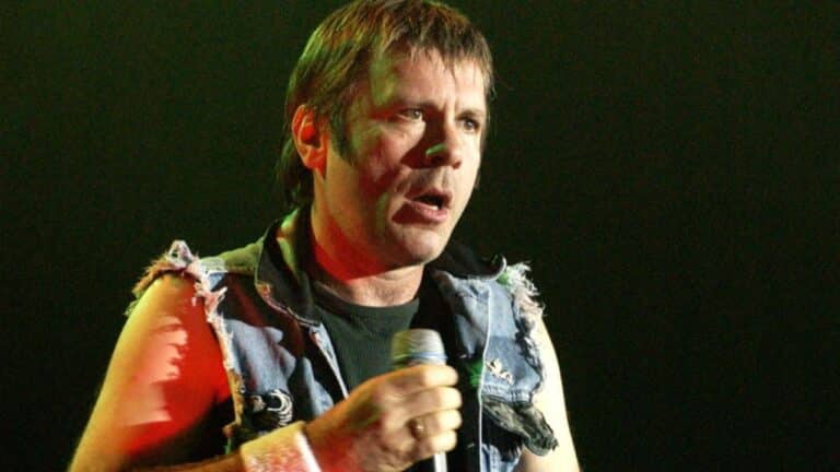 Iron Maiden's Bruce Dickinson Blasts Unvaccinated People: "You Are Nuts"