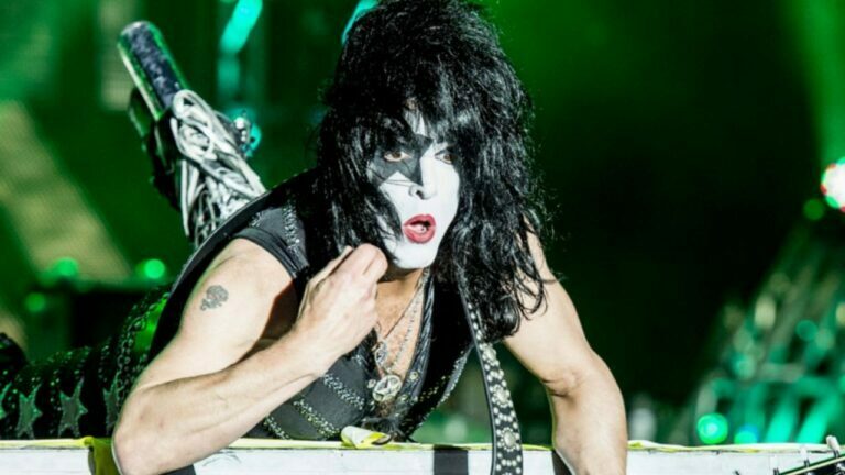 KISS’s Paul Stanley Acts Irresponsibly Walking Without Mask On In Public