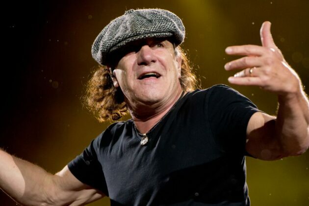 Who Is The Richest AC/DC Member? Angus Young, Malcolm Young, Brian ...