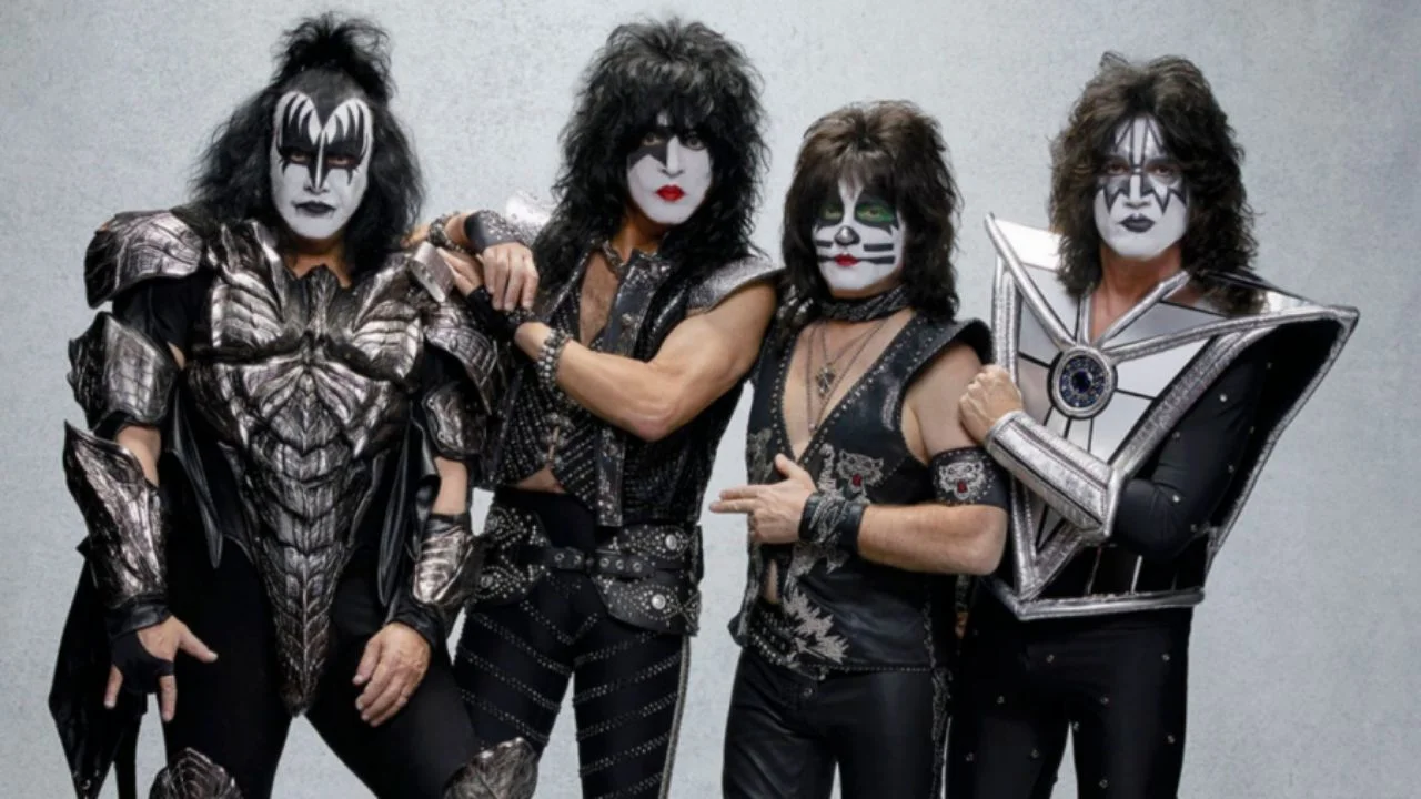 Who Is The Richest KISS Member? Gene Simmons, Paul Stanley, Tommy Thayer, Eric Singer Net Worth In 2021