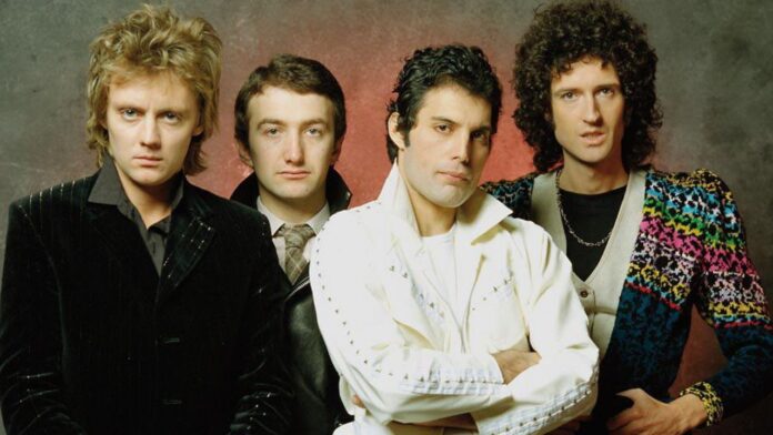 queen-net-worth Who Is The Richest Queen Member? Brian May, Roger Taylor, Freddie Mercury, John Deacon Net Worth In 2021