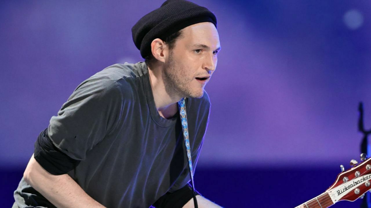 Josh Klinghoffer On Touring With Pearl Jam: "I Have A Key Role At Certain Points Of The Show"