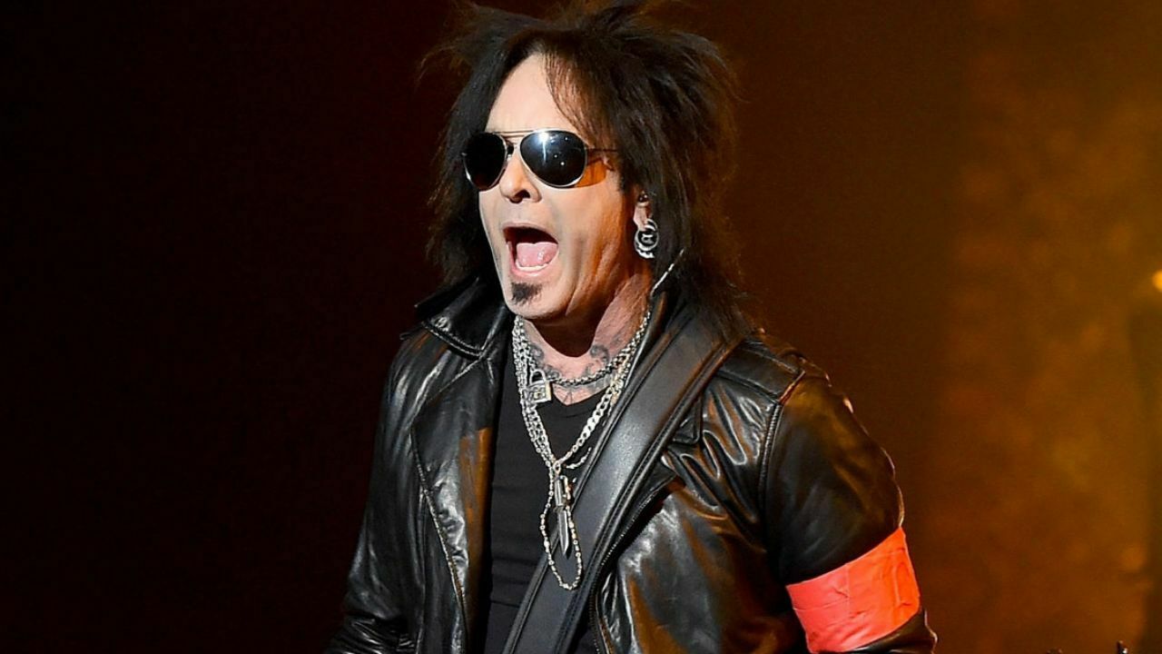 Mötley Crüe's Nikki Sixx Recalls Being Bullied: "We Were Living Out In The Middle Of Nowhere"